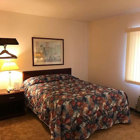 Mcgovern'S Motel And Suites Sun Prairie Dış mekan fotoğraf