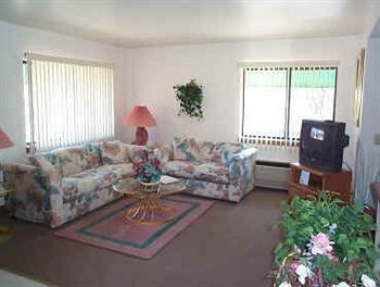 Mcgovern'S Motel And Suites Sun Prairie Dış mekan fotoğraf